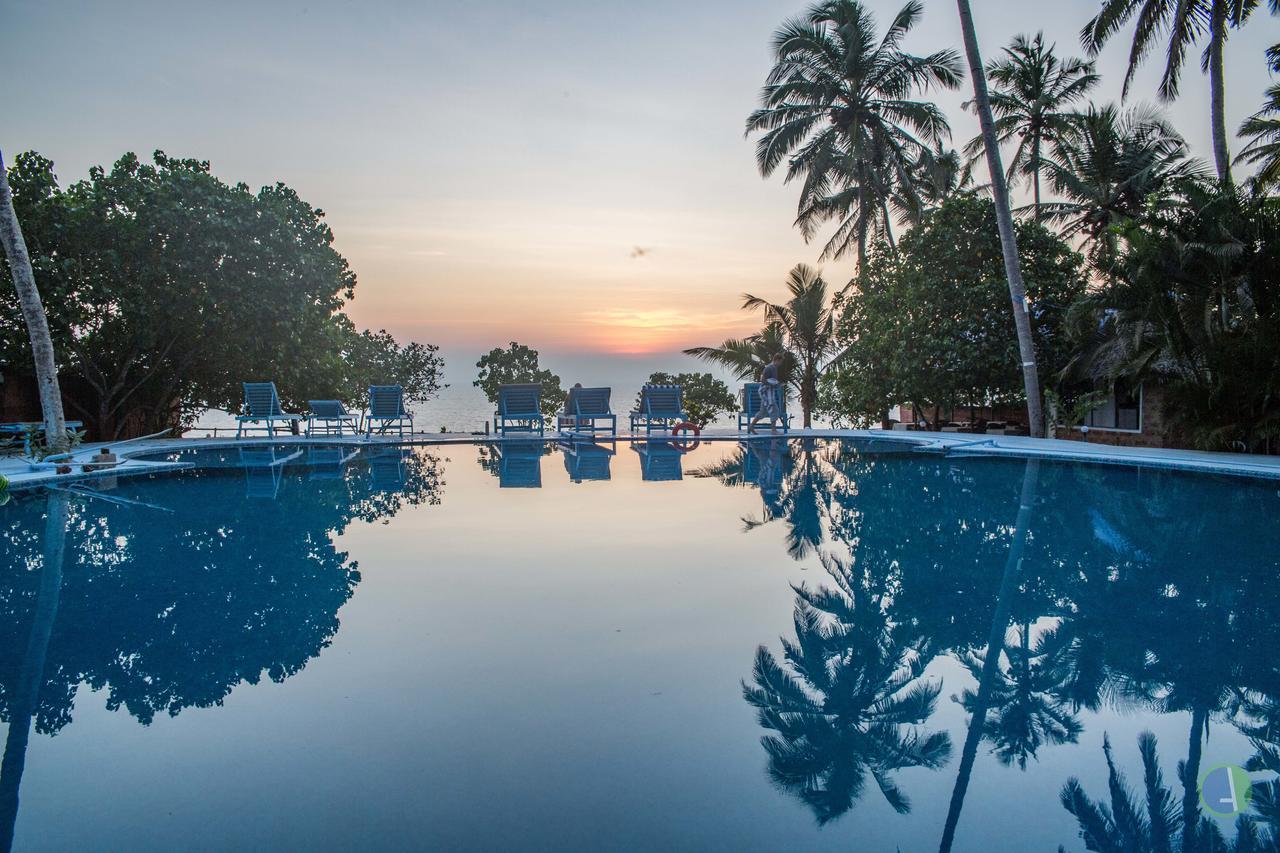 The Eco Hotel Varkala Exterior photo
