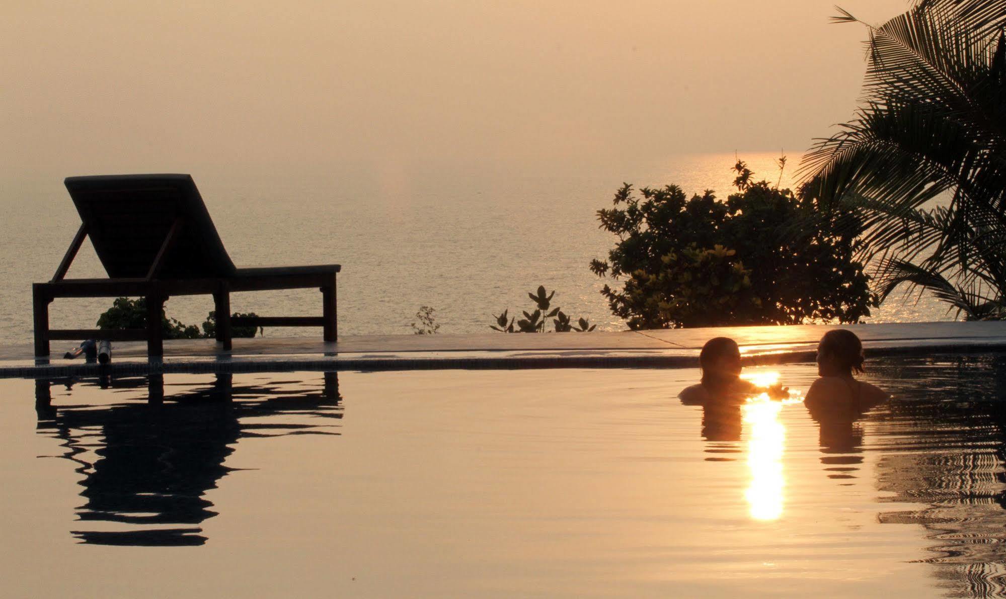 The Eco Hotel Varkala Exterior photo