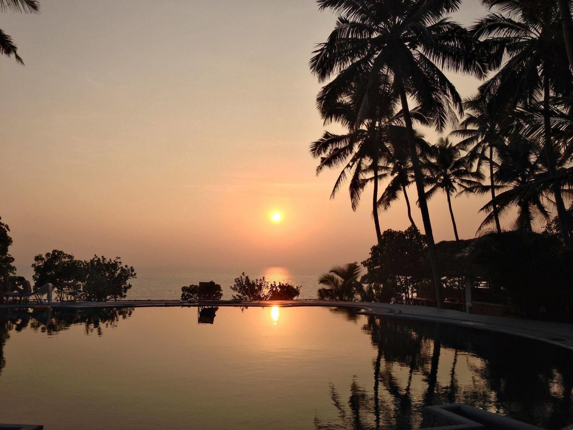 The Eco Hotel Varkala Exterior photo